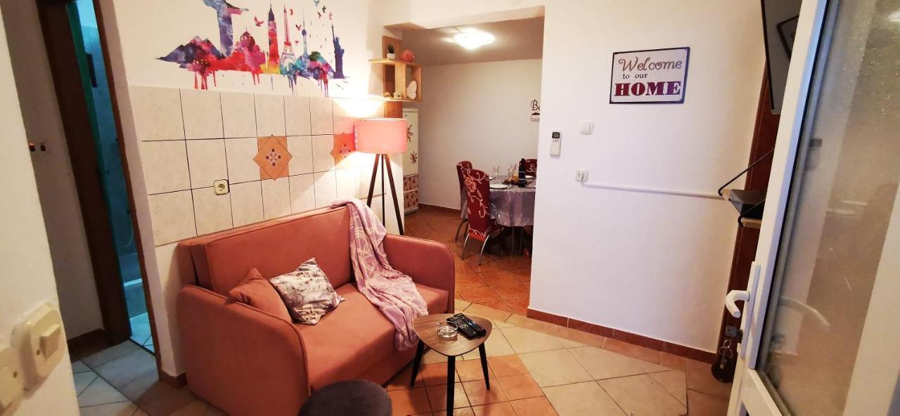Apartmani Marija Kolan Extérieur photo